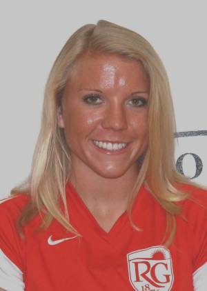 Senior Kayla Graves (Chillicothe, Ohio) had a first- and second-place finish in Saturday's Otterbein Invitational.
