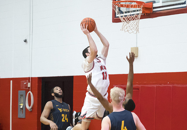 Blevins' buzzer-beater bounces Bears