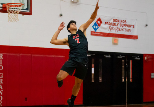 Tigers cruise past Rio men